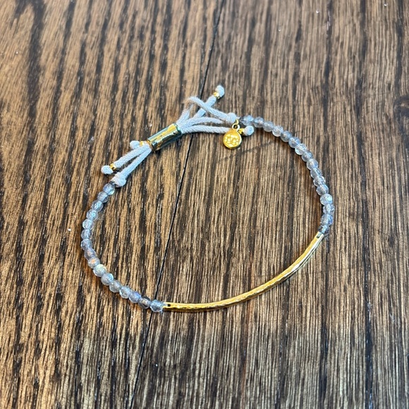 Gorjana power gemstone Labradorite Grey Stone bracelet - Picture 3 of 6